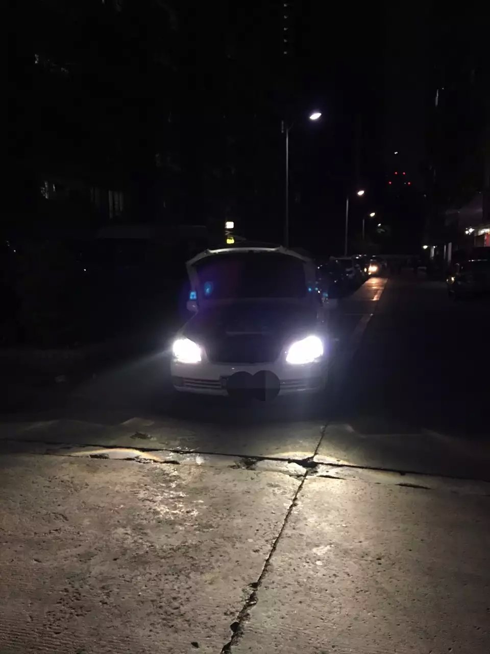 皇冠燈光升級q5透鏡