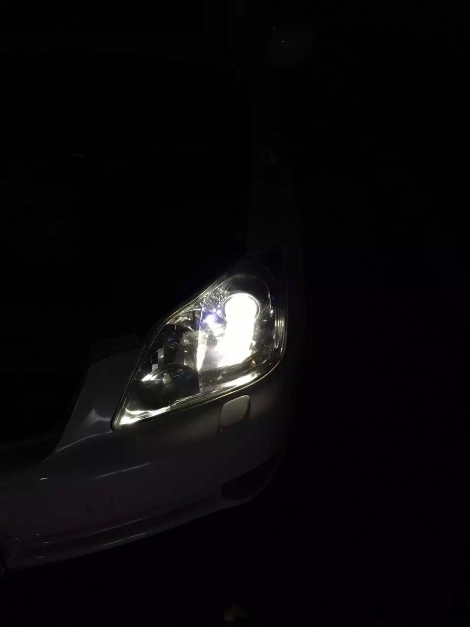 皇冠燈光升級q5透鏡