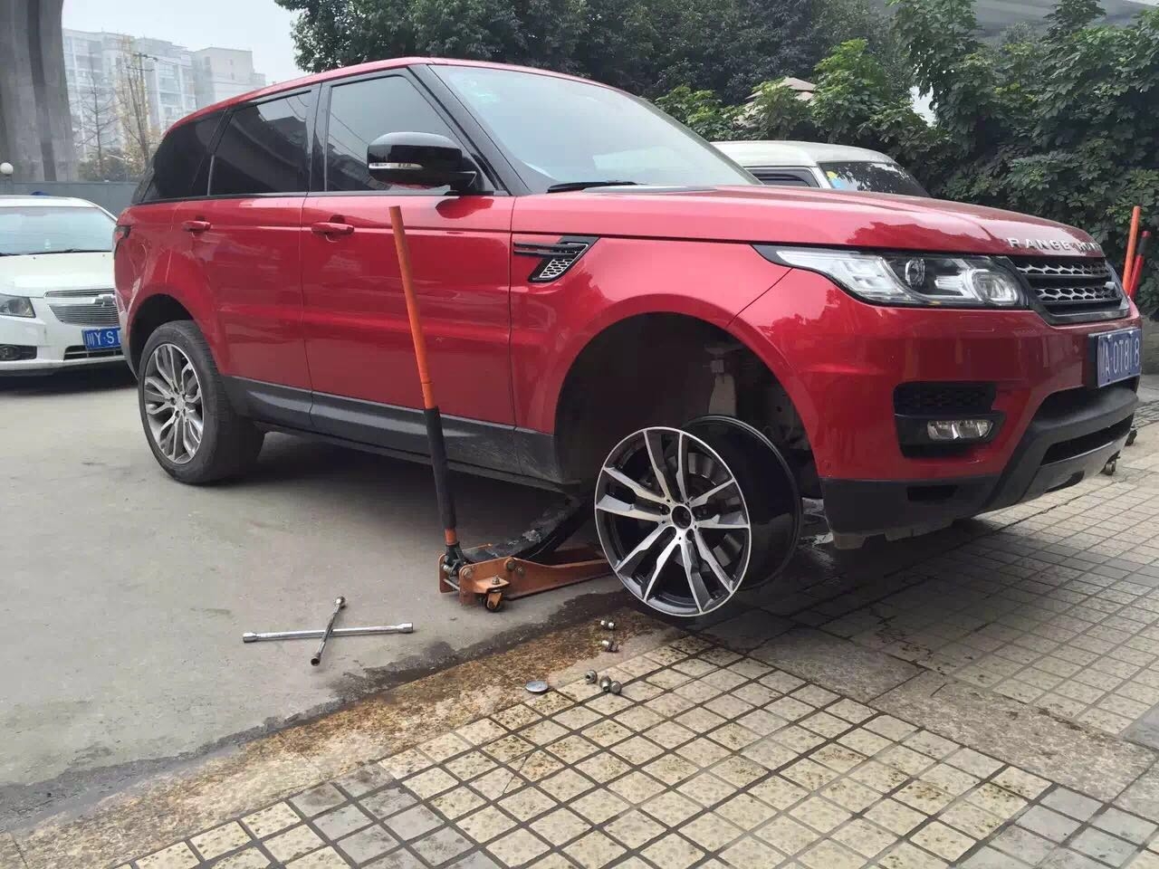 21寸路虎攬運(yùn)原廠拆車件輪轂