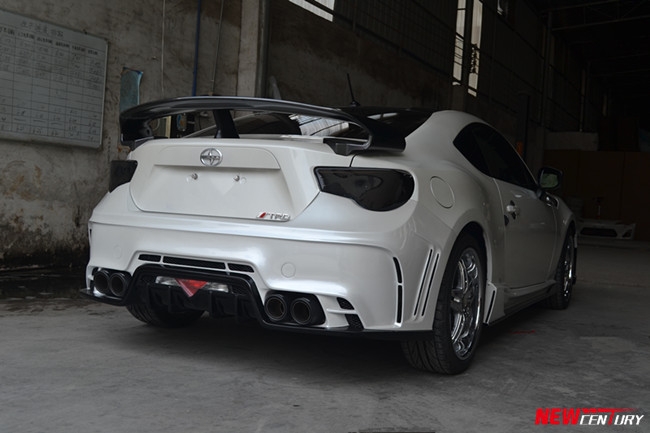 豐田GT86 斯巴魯BRZ改裝Rowen寬體大包圍 狼炎前杠后杠