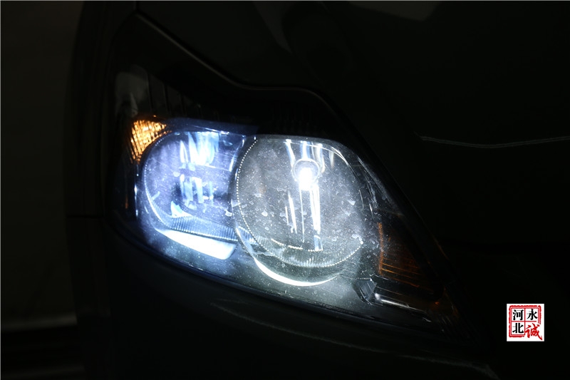 【永誠汽車】石家莊改燈，經(jīng)典?？怂垢呢惱酌蓖哥R+巖崎5500K氙氣燈