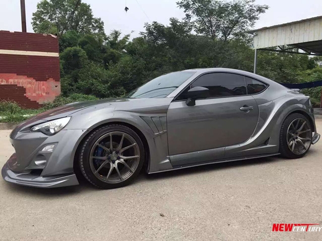 豐田GT86改裝VARIS寬體套件 86改裝前杠后包圍