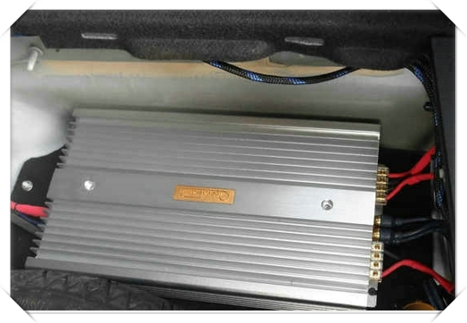 奔馳E260音響改裝 升級(jí)德國佛倫詩套裝喇叭——常州至上音樂專業(yè)汽車音響改裝