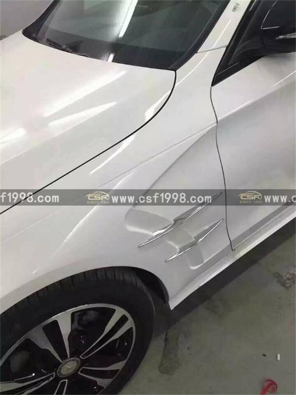 奔馳新款C級(jí)改裝卡爾森包圍排氣尾嘴