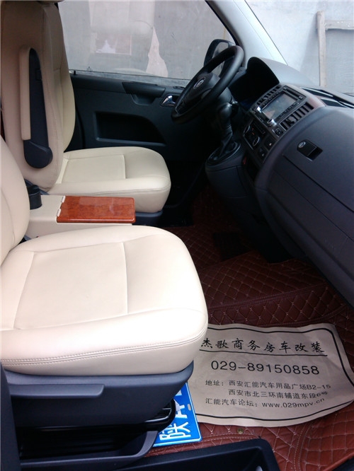 杰歌之凱路威內(nèi)飾改裝