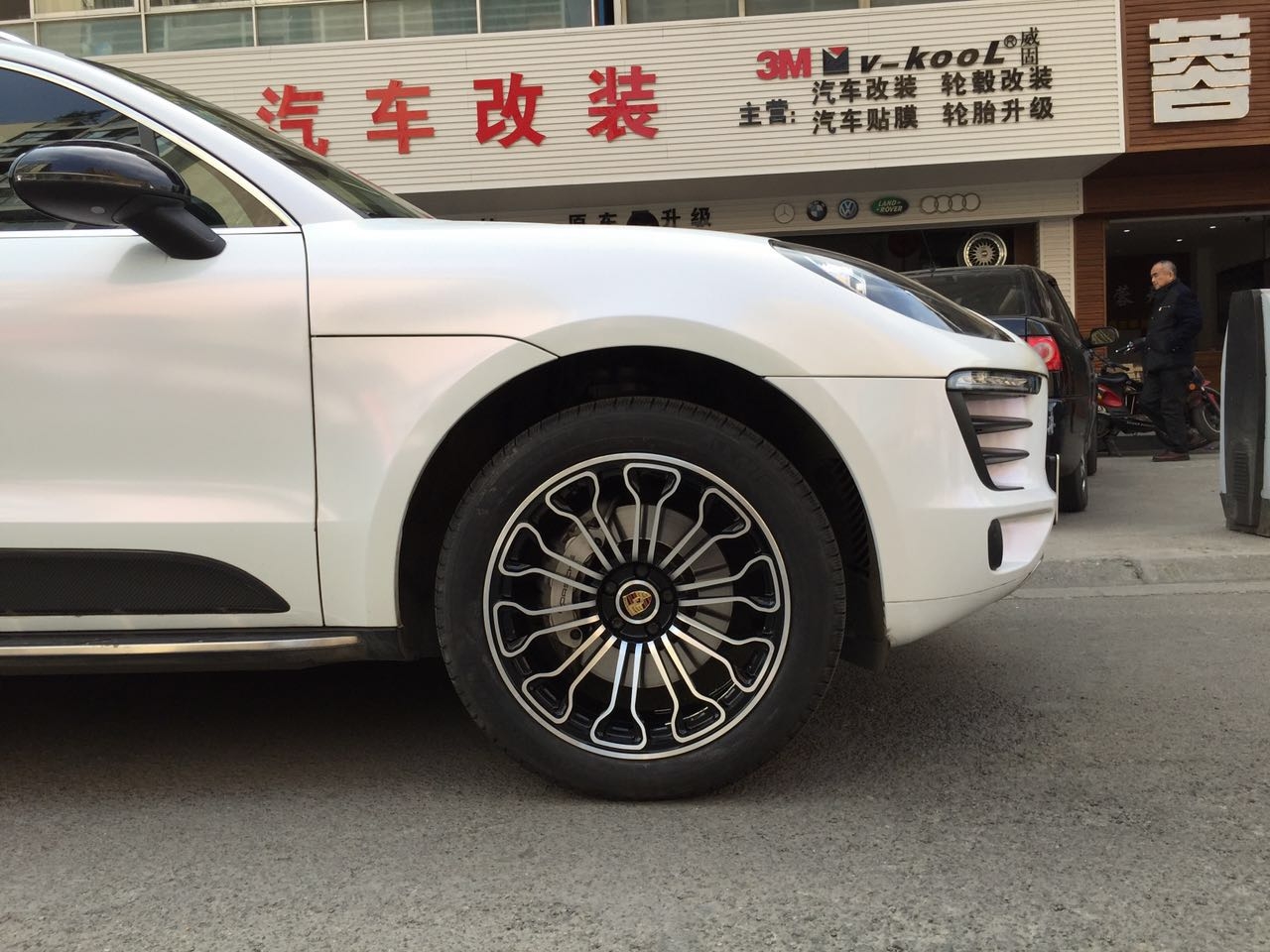 20寸21寸保時(shí)捷馬卡 卡宴 911 正品鍛造輕量化輪轂