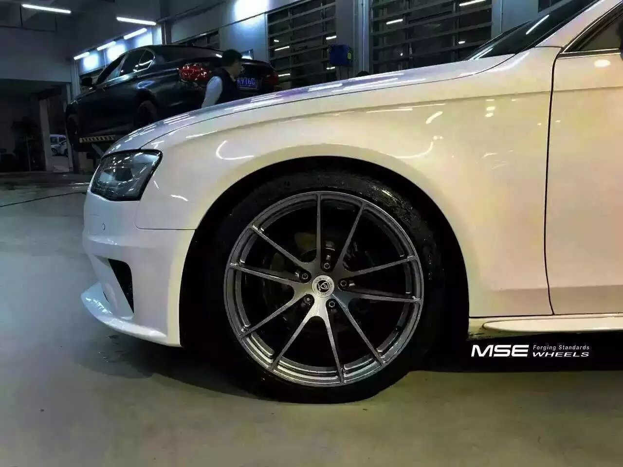 MS52R  for Audi A4L