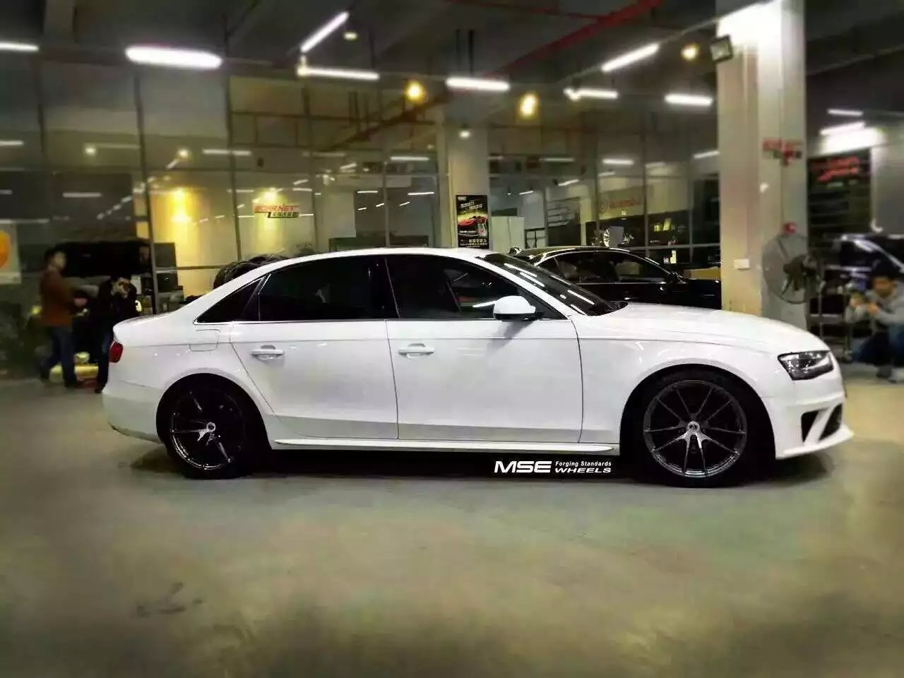 MS52R  for Audi A4L