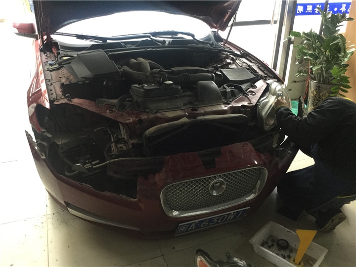 捷豹XF汽車大燈改裝氙氣燈海拉三雙光透鏡