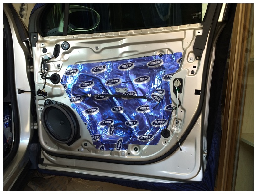 昆明大能汽車隔音降噪,別克昂科威尋找“靜靜”選擇全車大能隔音降噪!