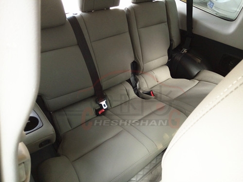 三菱汽車內(nèi)飾改裝/鄭州座椅改裝包皮/內(nèi)飾翻新改裝/鄭州車時尚