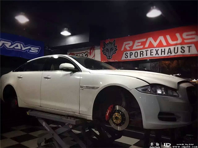捷豹XJL改裝AP 9040剎車--湖南專業(yè)路虎捷豹改裝-長沙零動(dòng)
