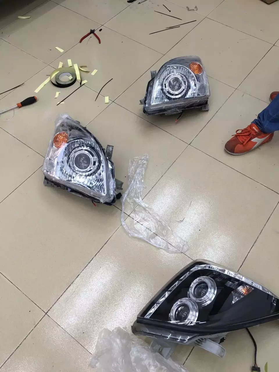 霸道燈光升級德國海拉5透鏡