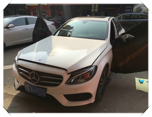 新款奔馳C200L 音響改裝升級(jí)法國(guó)勁浪喇叭——常州至上音樂專業(yè)汽車音響改裝