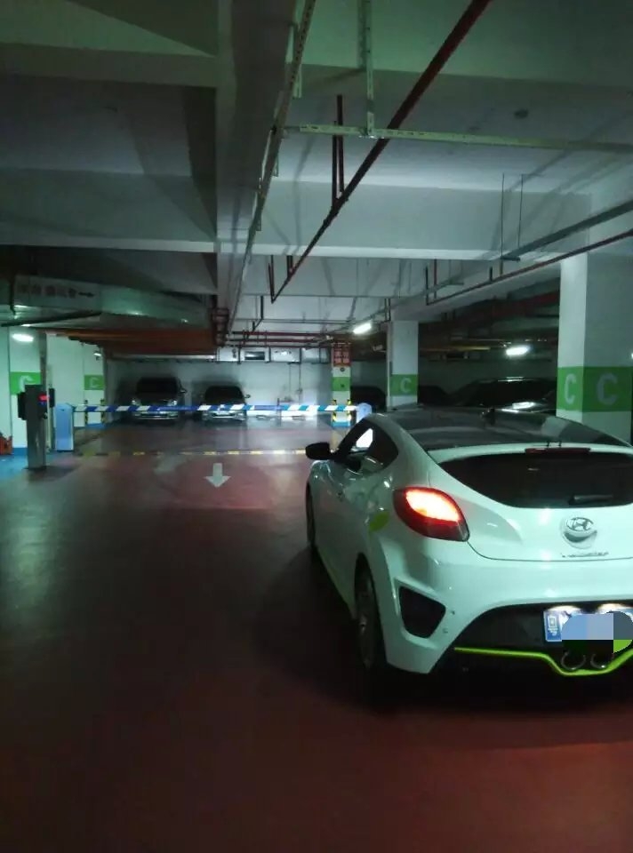 飛思燈光升級q5透鏡    深圳光速車改改燈