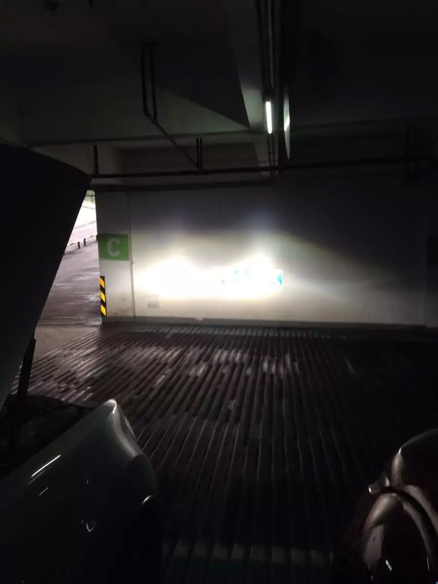 霸銳燈光升級德國海拉3雙光透鏡    深圳光速車改改燈