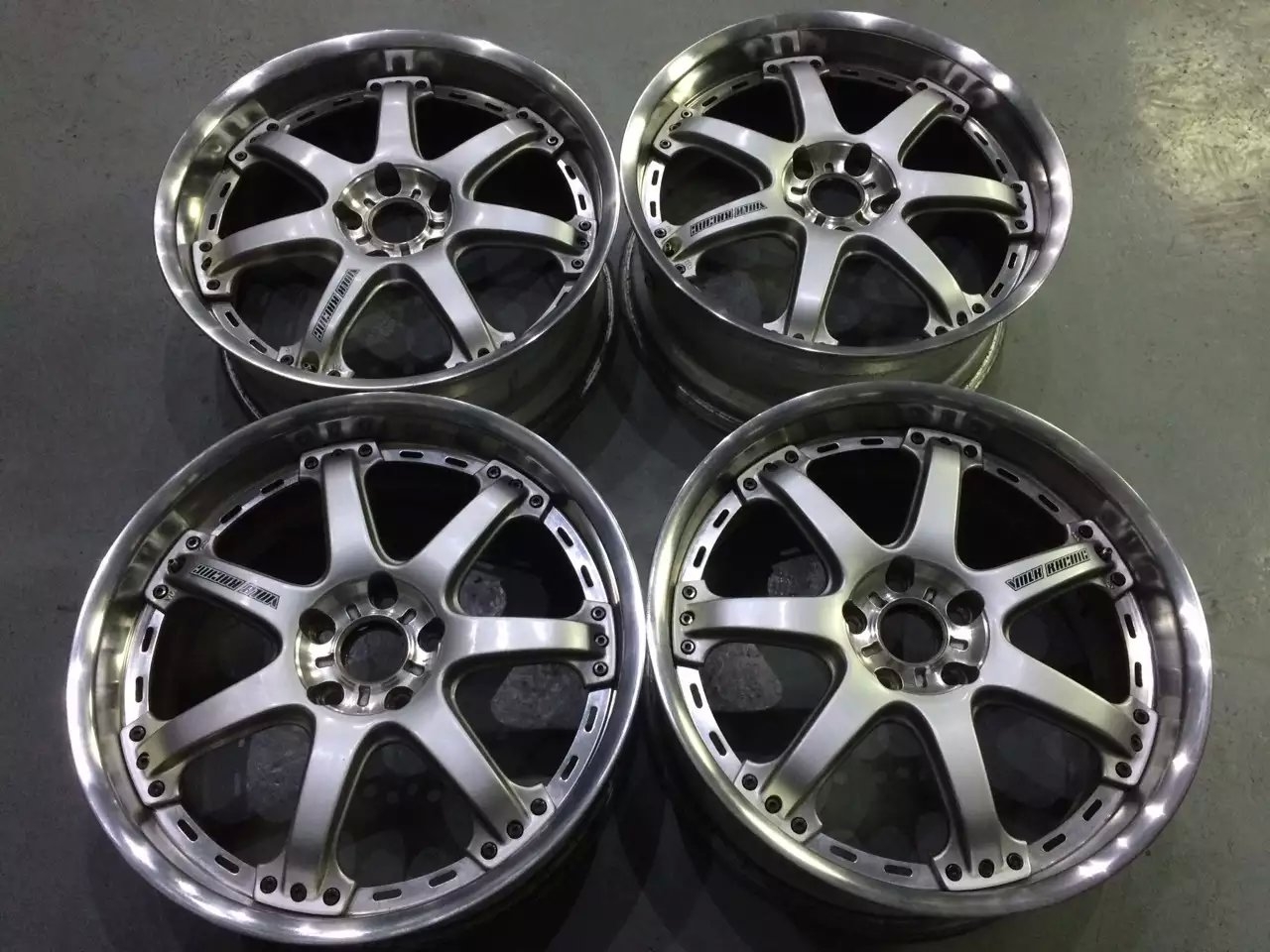 RAYS GT7  二手 到貨一套： 19寸