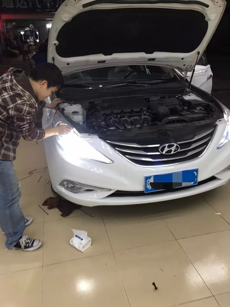 索八大燈改裝q雙光5透鏡    深圳光速車改改燈