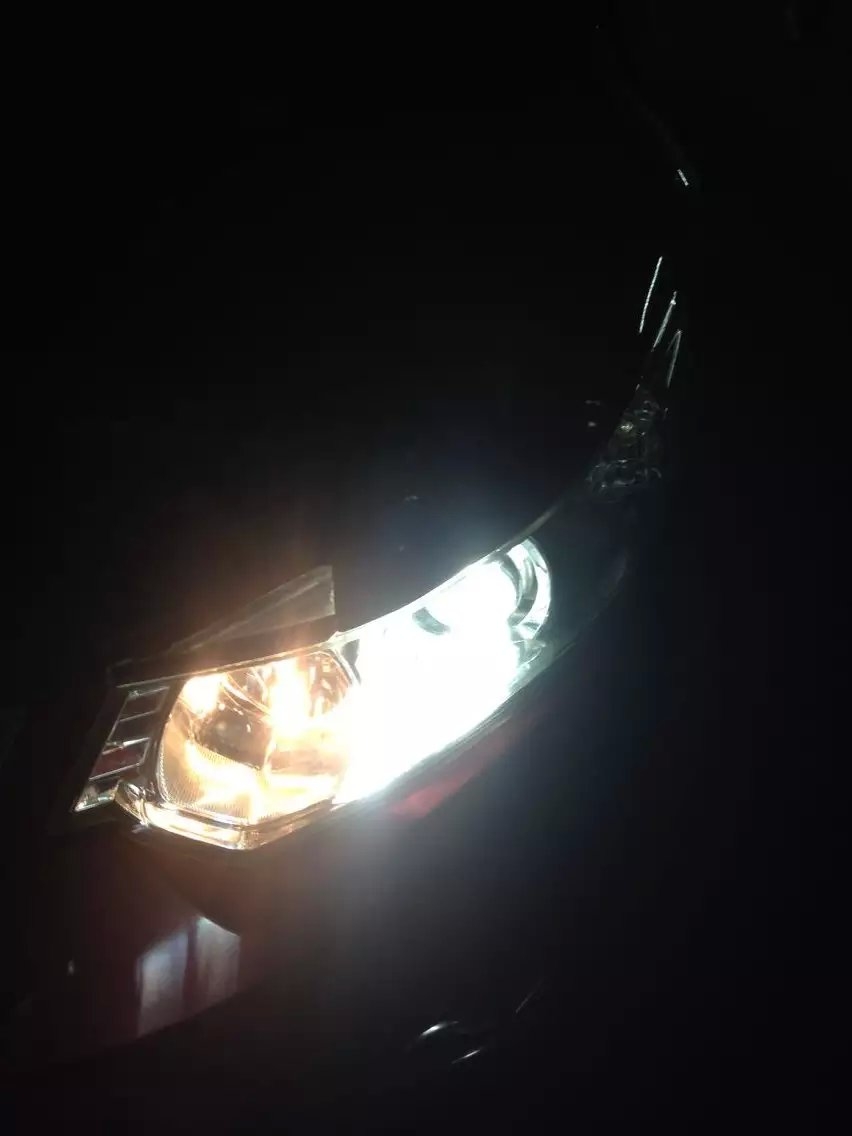 思鉑銳燈光升級德國海拉5透鏡    深圳光速車改改燈