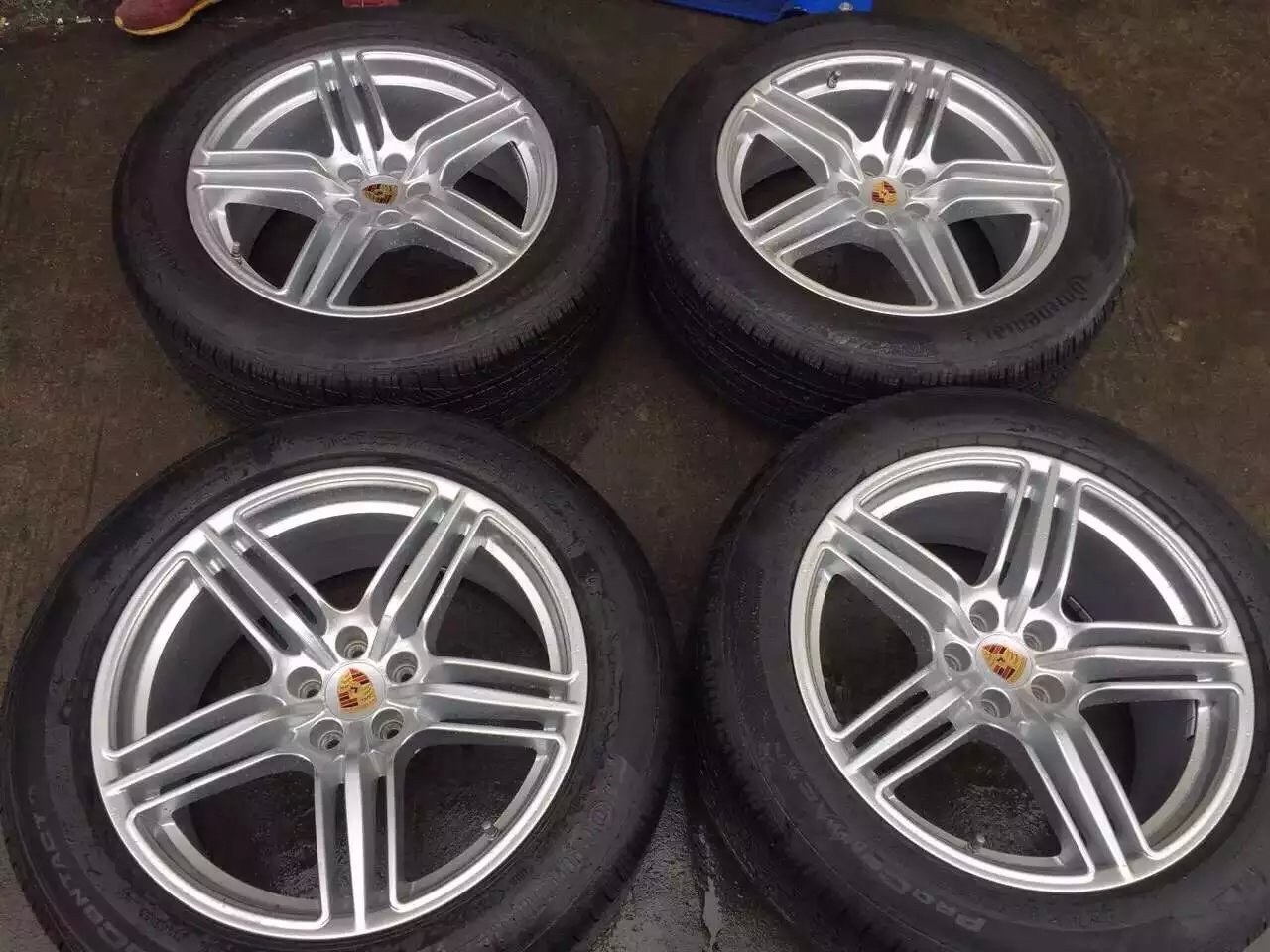Macan  換原裝 19寸 ！ 完工！