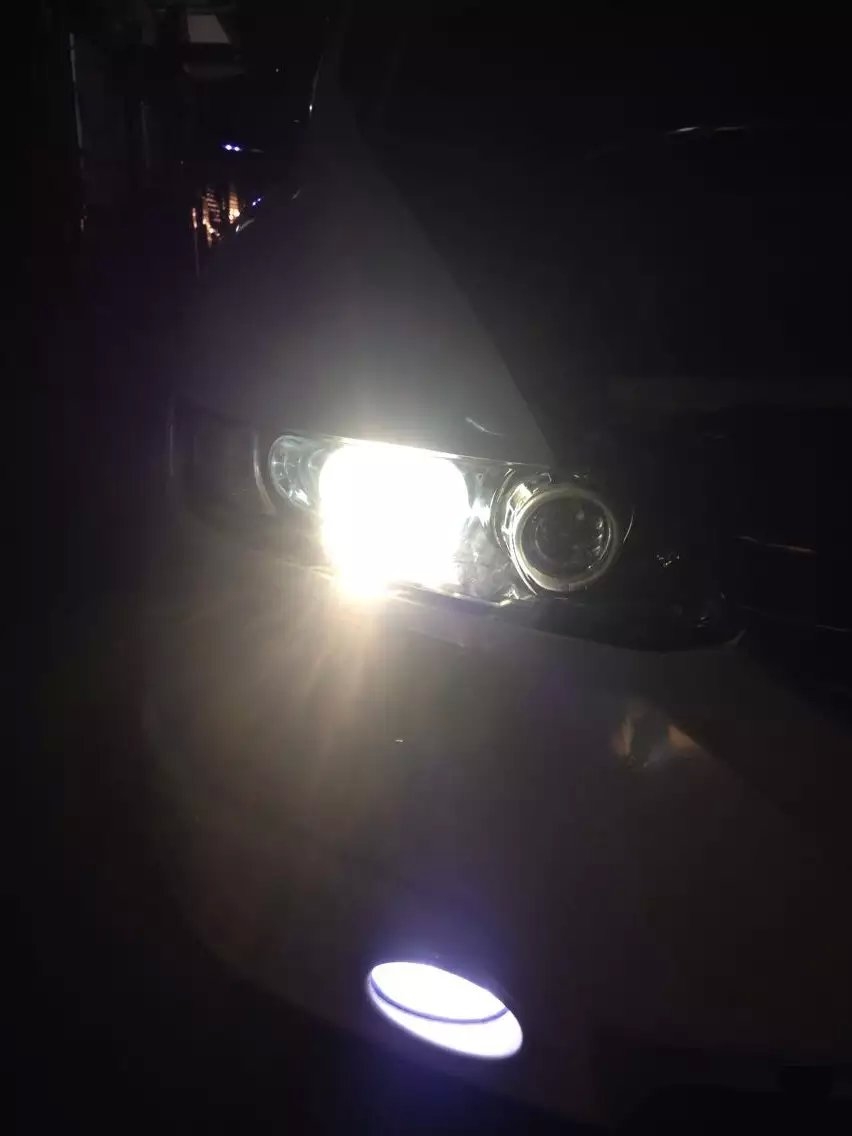 歐德賽燈光升級德國海拉透鏡    深圳光速車改改燈