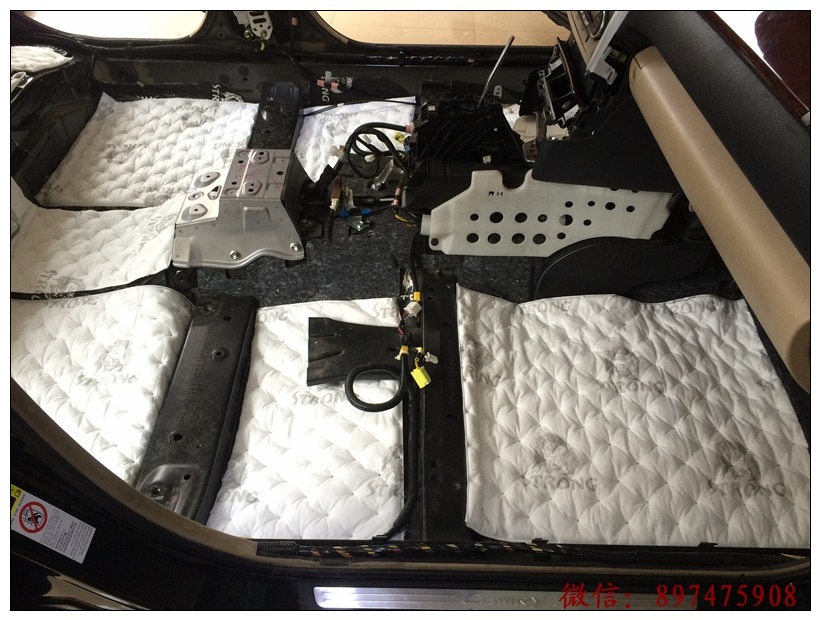 昆明專業(yè)汽車隔音降噪,豐田凱美瑞全車獅龍隔音降噪,高速駕駛尋靜靜!