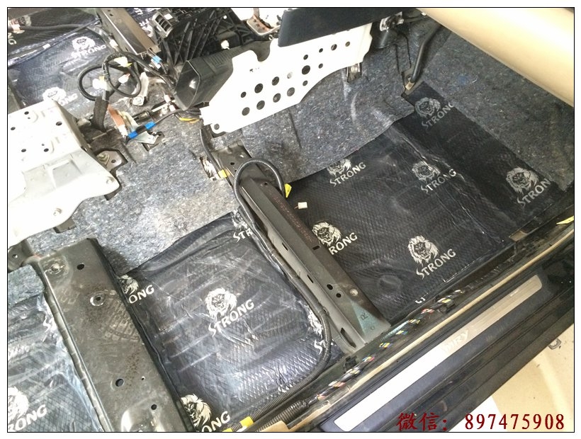 昆明專業(yè)汽車隔音降噪,豐田凱美瑞全車獅龍隔音降噪,高速駕駛尋靜靜!