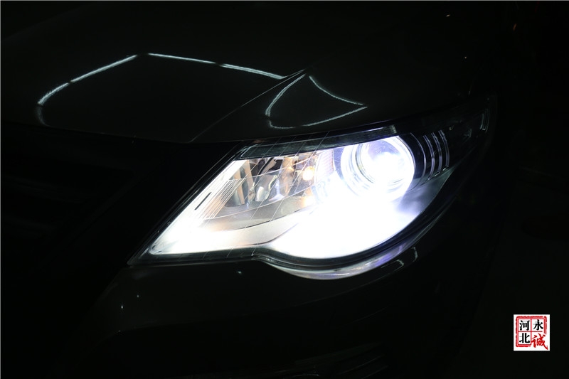 【永誠汽車】石家莊大眾CC改燈，貝雷帽透鏡+巖崎D1S氙氣燈+天使眼+藍(lán)色惡魔眼