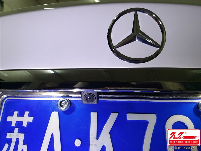 【360度全景安全行車/泊車輔助記錄系統(tǒng)】奔馳C200L