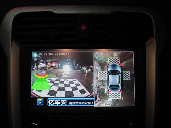 汕頭汽音響潮南車韻新蒙迪歐安裝億車安360度記錄儀和卡仕達dvd