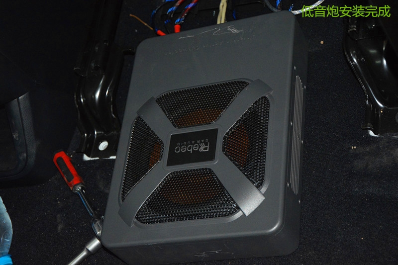 豐田漢蘭達汽車音響改裝 唐山博納汽車音響