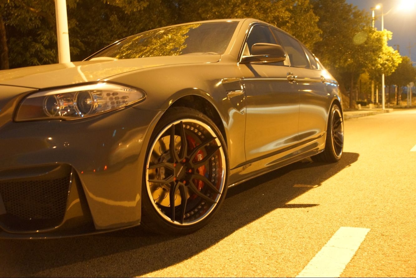 Facewheels FW331 x AP 8520 x BMW 525