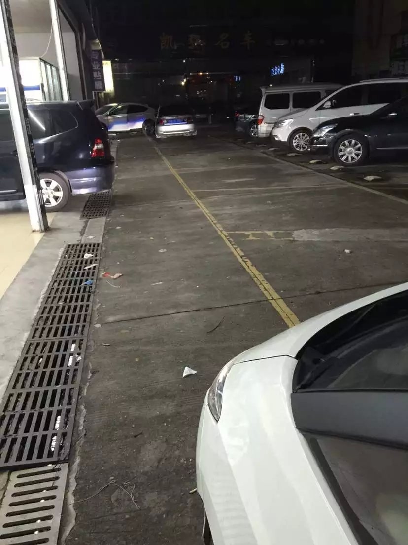 比亞迪款大霸道改裝q5透鏡+雪萊特氙燈泡  深圳光速車改改燈