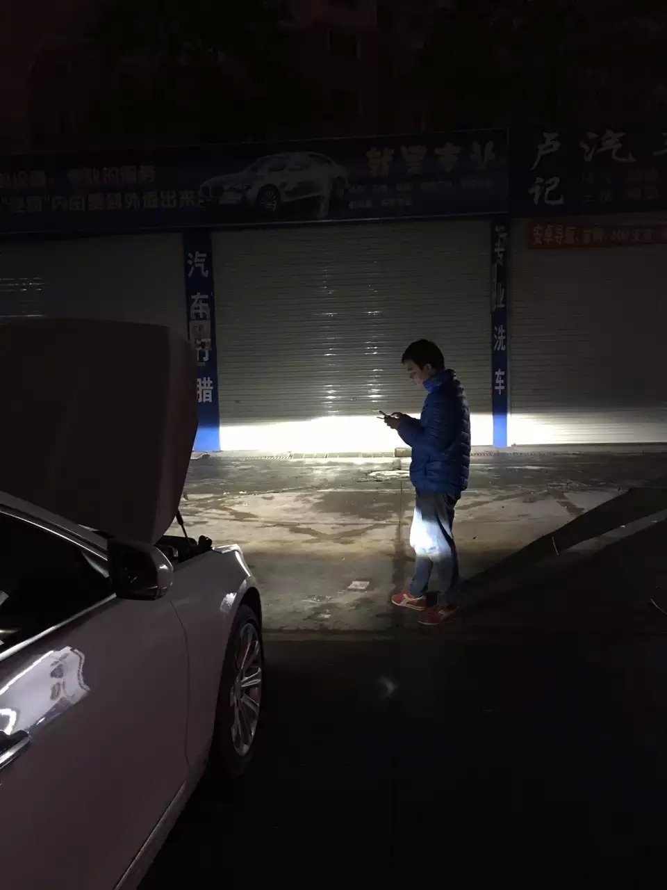 凱迪拉克ats改海拉3雙光透鏡     深圳光速車改改燈