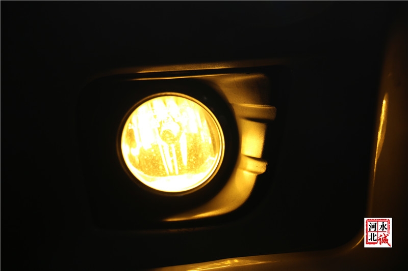 【永誠汽車】石家莊專業(yè)車燈改裝，普拉多改裝海拉5透鏡+歐司朗5500K氙氣燈