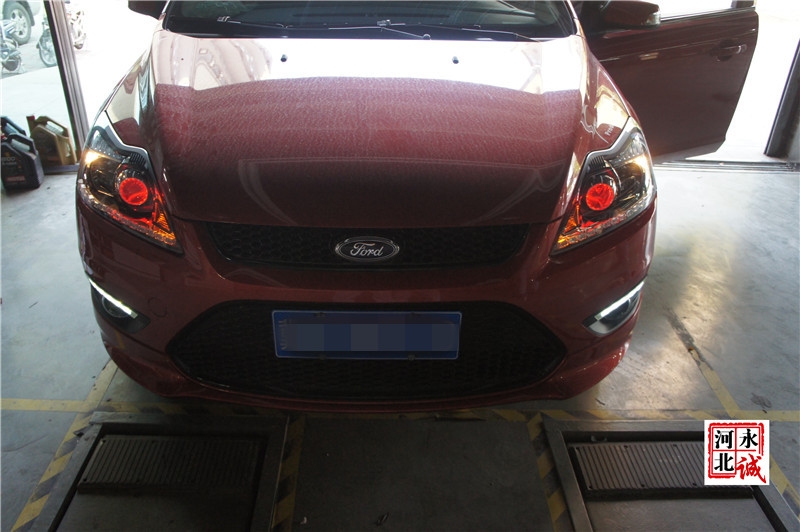 【永誠汽車】石家莊專業(yè)改裝車燈，經(jīng)典福克斯改裝日行燈，氙氣燈