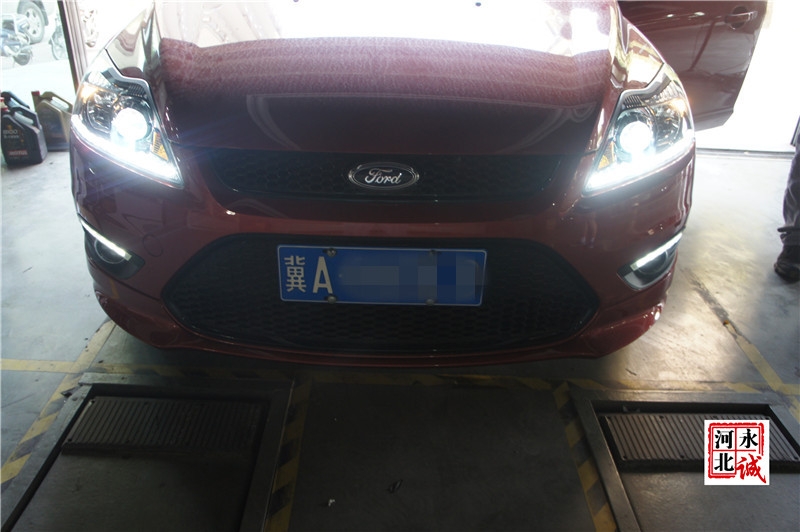 【永誠汽車】石家莊專業(yè)改裝車燈，經(jīng)典福克斯改裝日行燈，氙氣燈