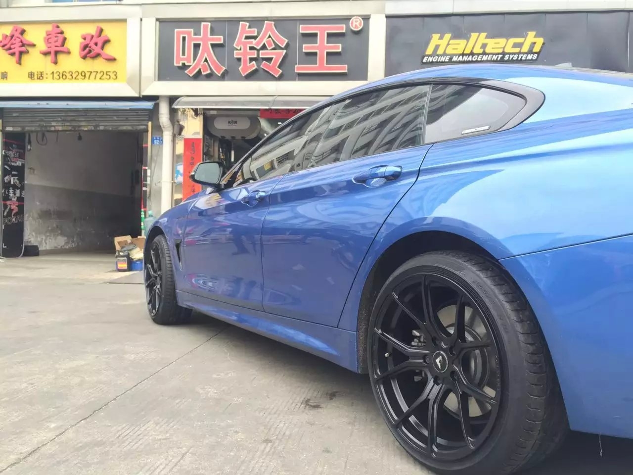 寶馬，裝 19寸 美國大V 輪轂 ，效果給力！
