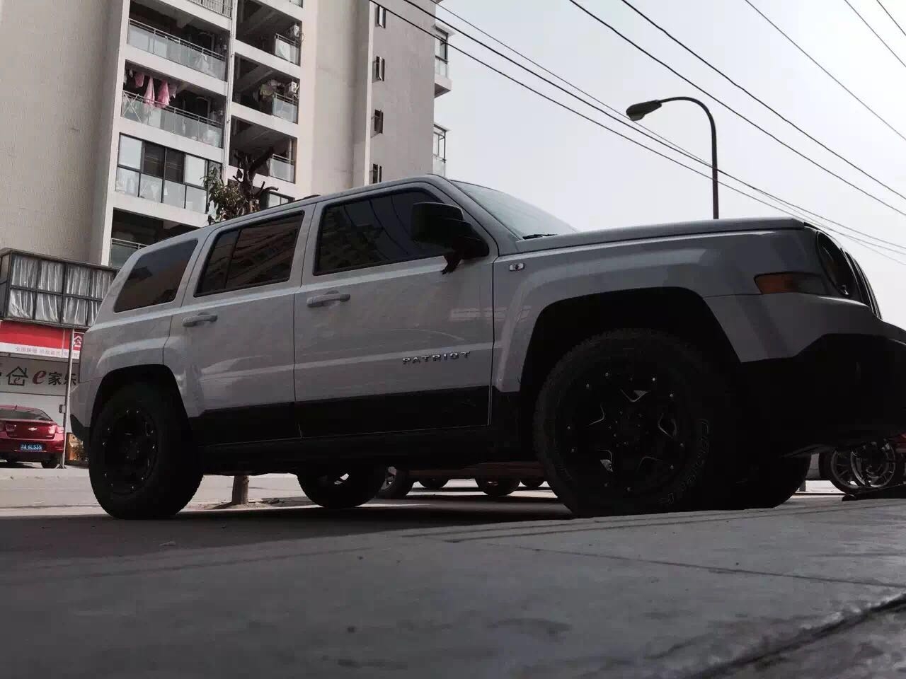 JEEP自由客升級(jí) 225 70R16AT3 TUFF越野輪轂