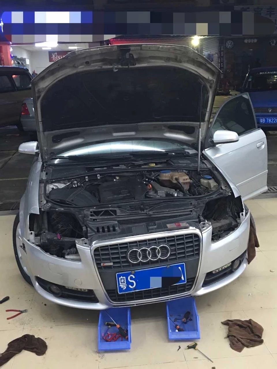 老奧迪a4車燈升級21點博世雙光透鏡    深圳光速車改改燈