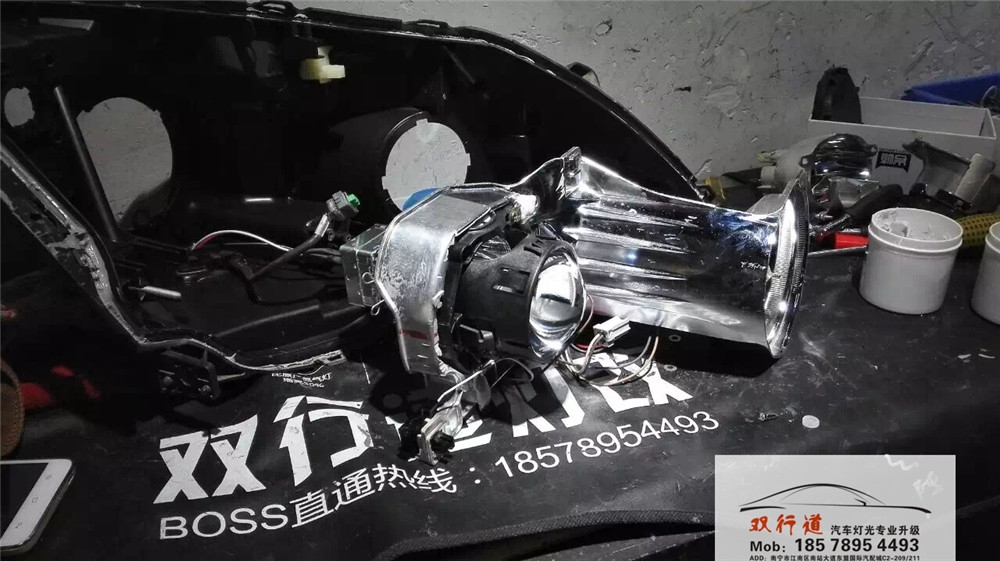 南寧雙行道車燈改裝-《CRV》強力升級海拉6