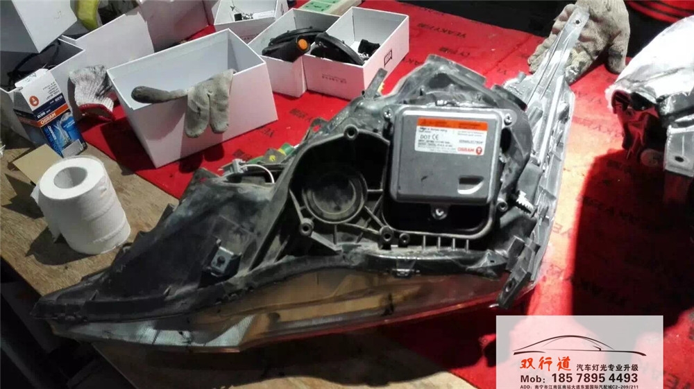 南寧雙行道車燈改裝-《CRV》強力升級海拉6