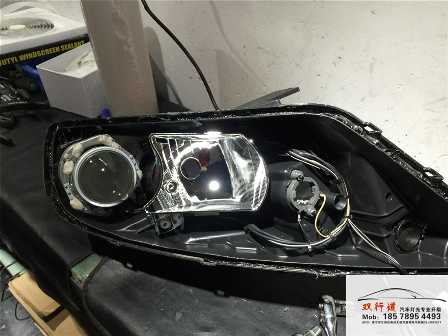 南寧雙行道車燈升級-《智跑》升級巖崎海拉5