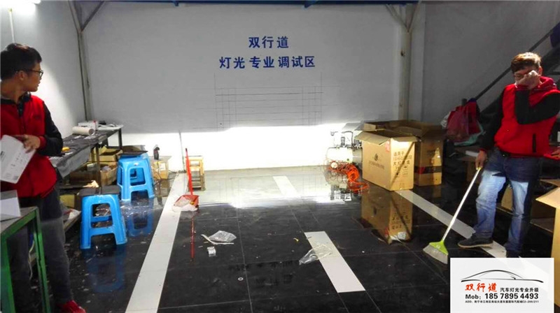 南寧雙行道車燈升級-《軒逸》升級巖崎海拉5