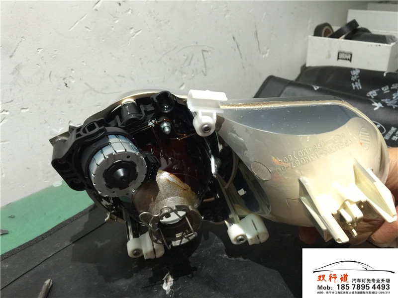 南寧雙行道車燈升級-《限量版?？怂埂飞墡r崎海拉5