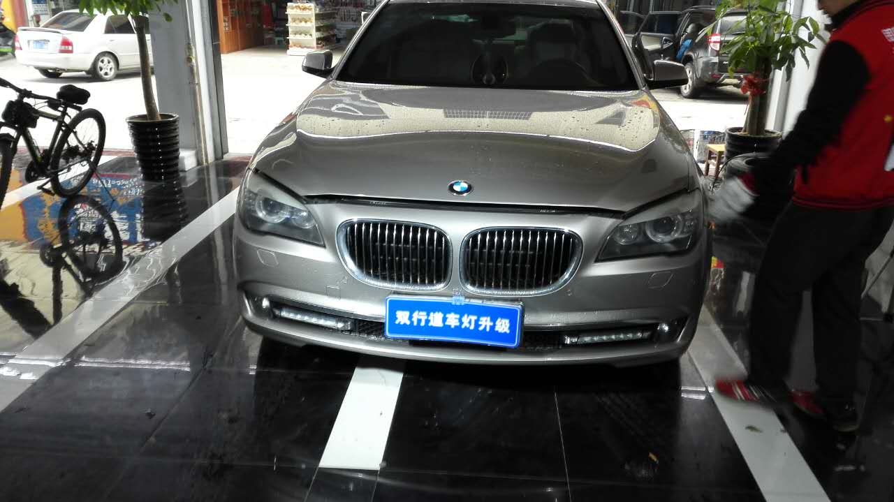 南寧雙行道車燈升級-《寶馬7系》老款大燈升新款