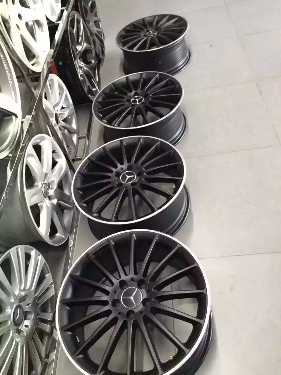 奔馳 CLA45．19寸 二手