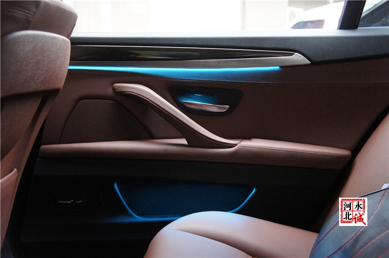 【永誠汽車】石家莊寶馬525Li改裝副廠雙色氛圍燈，橙黃，冰藍可調(diào)