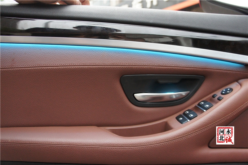 【永誠汽車】石家莊寶馬525Li改裝副廠雙色氛圍燈，橙黃，冰藍可調(diào)