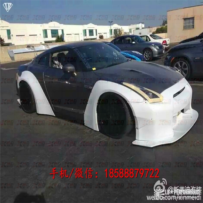 戰(zhàn)神日產GTR R35 LB performance改裝碳纖維包圍 前唇尾翼 機蓋 排氣管